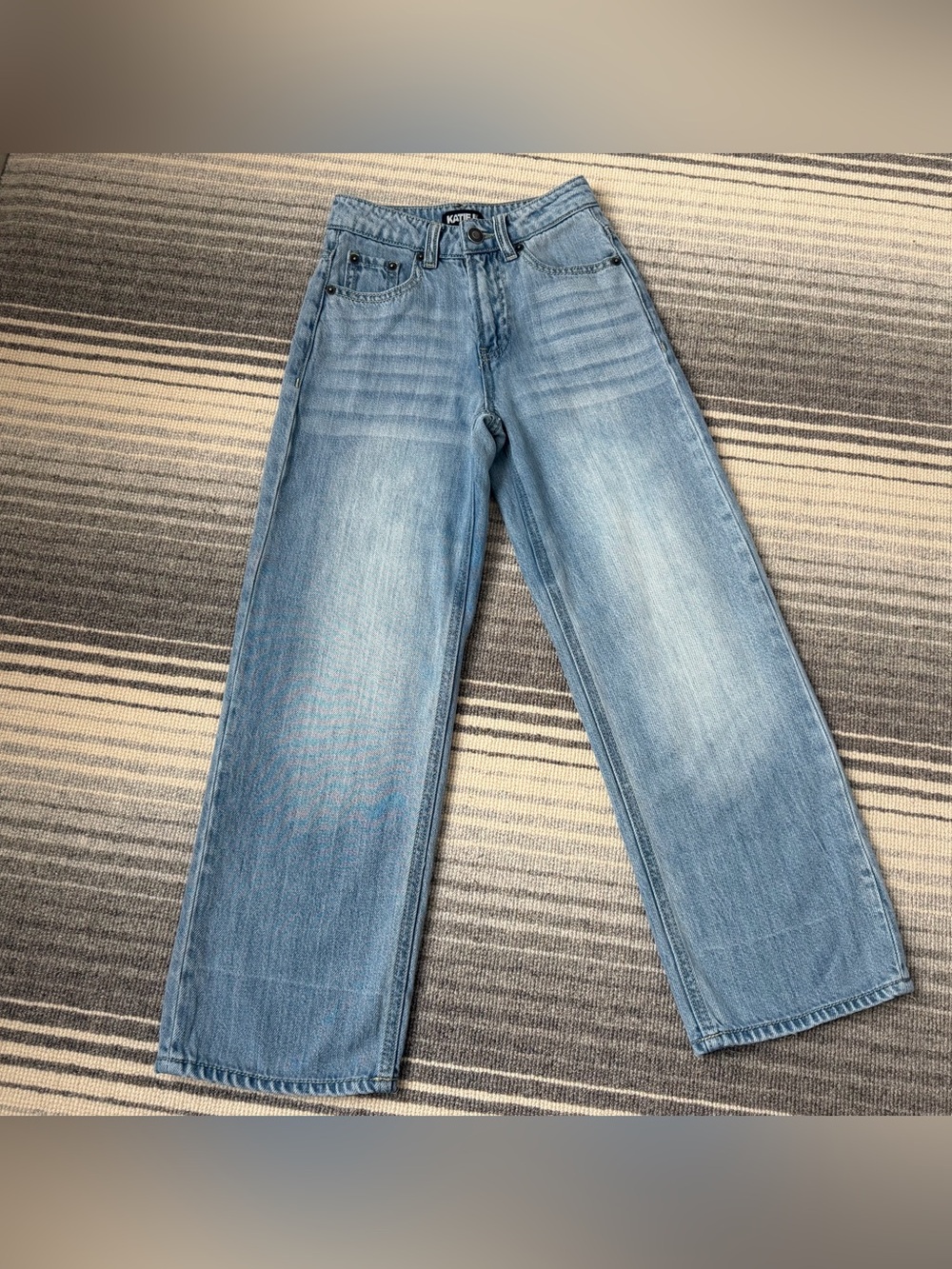 KATIE J NYC Soft denim classic Jeans…kids size 7/8